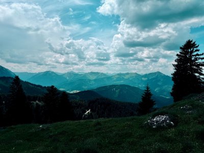 Noch blauere Berge